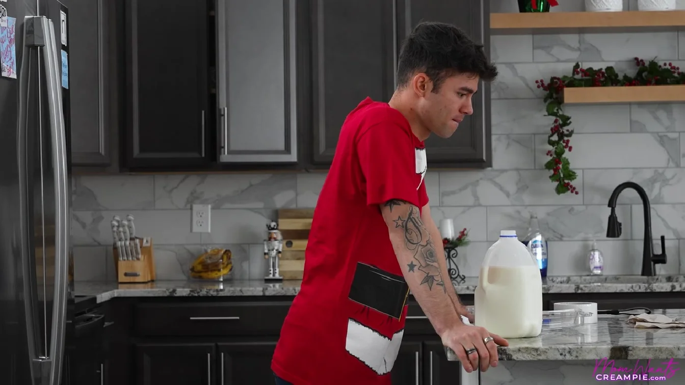 MomWantsCreampie Lexi Luna XXX